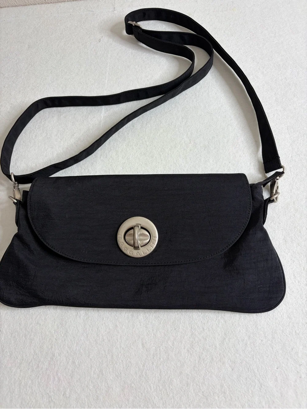 Baggallini Crossbody Bag Black with Silver color Hardware
